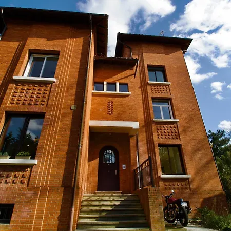 -studio Lumineux-clim-parking-metro A 80 Metres- Toulouse